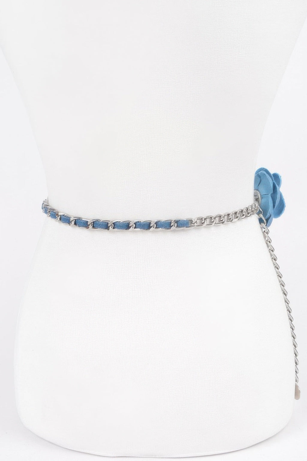Ceinture chaîne double épaisseur en métal à fleurs