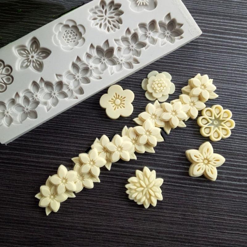 Fleurs Moule en silicone Gâteau Circonférence Bouquet de fleurs Moule Moule à bonbons souples Rose Belle marguerite Feuille de rose et Mini fleurs Bonbons en silicone Moule écologique