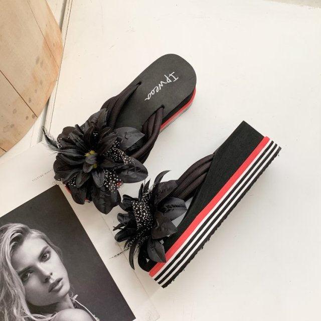 Chaussons à fleurs Claquettes d'été Chaussures compensées pour femmes Tongs à talons épais Tongs de douche de plage Tongs de piscine à séchage rapide Sandales de plage Tongs d'intérieur à bout ouvert