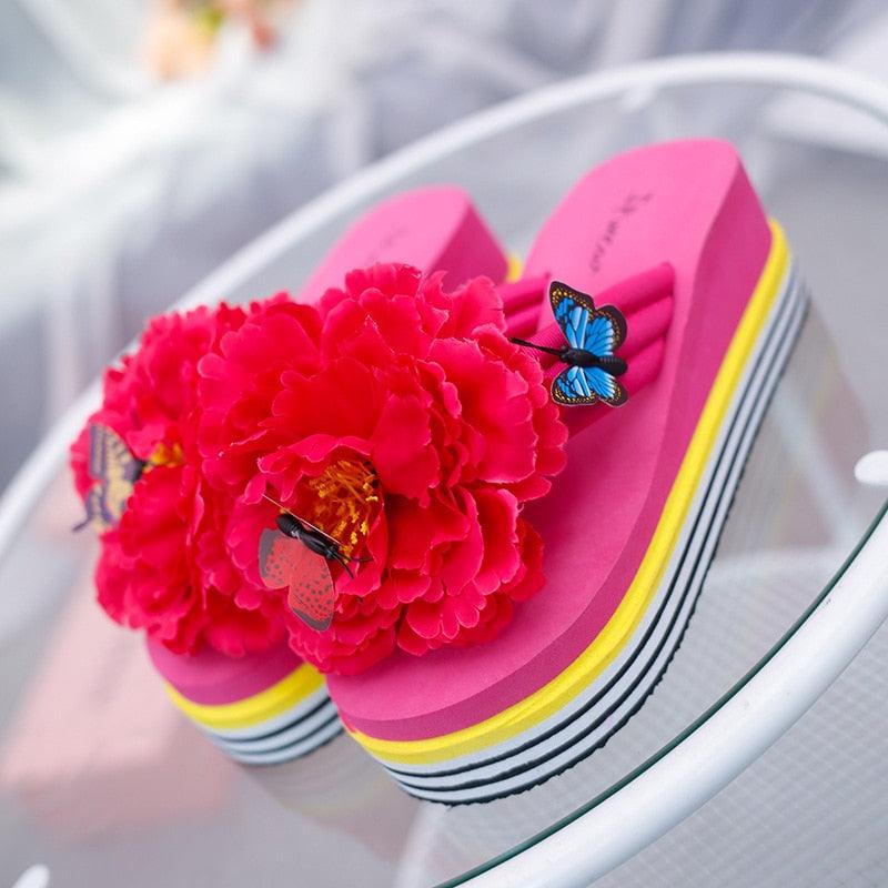 Chaussons à fleurs Claquettes d'été Chaussures compensées pour femmes Tongs à talons épais Tongs de douche de plage Tongs de piscine à séchage rapide Sandales de plage Tongs d'intérieur à bout ouvert