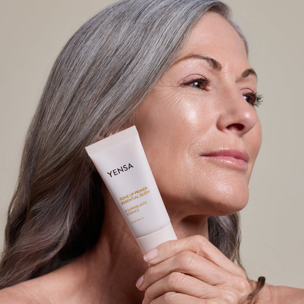 Base de Teint Lissante et Éclatante Tone Up Essential Glow