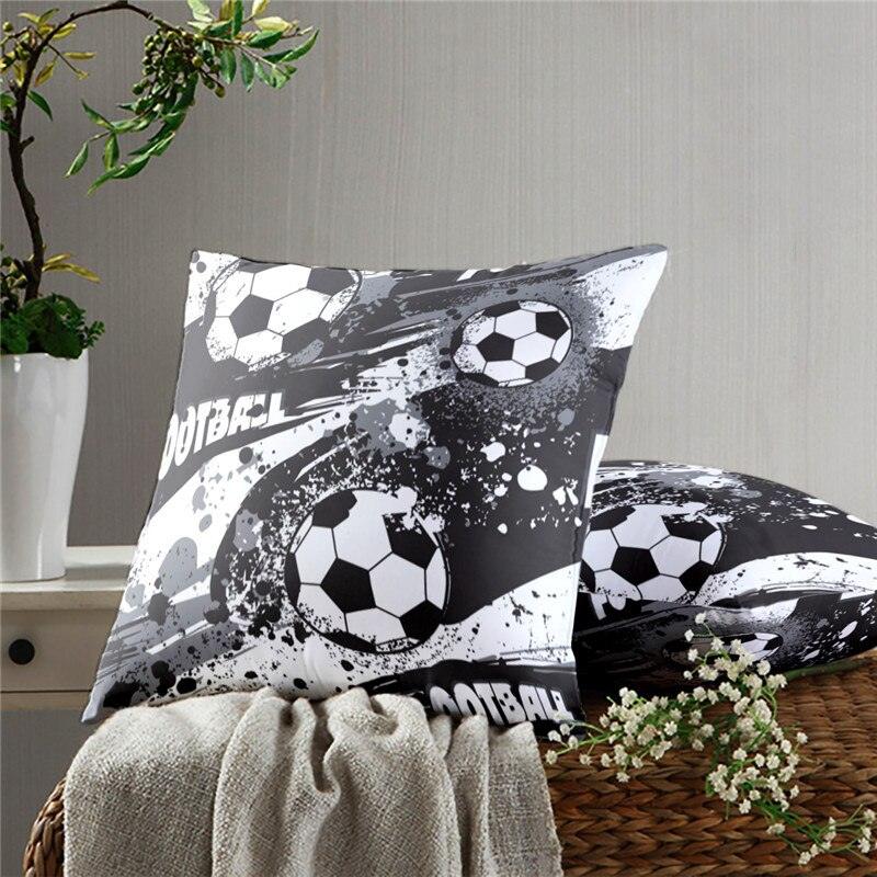 Housse de Coussin Football Décoration Canapé Coussin Taie d'Oreiller Housse de Coussin Décorative Ballon de Foot Cool Art Incroyable Football Flamme Décoration Maison Housse de Coussin Décoration Housse de Coussin Voiture