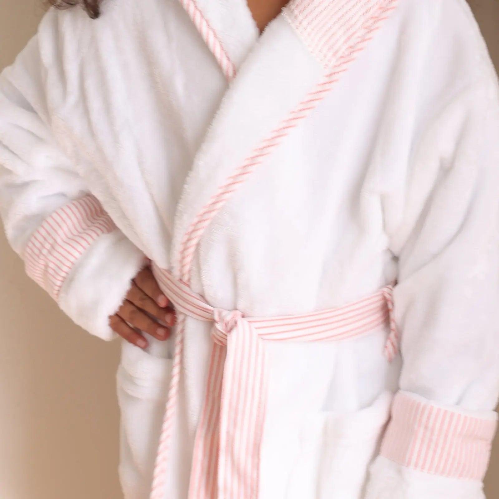Peignoir en peluche pour enfants – Ultra doux, sûr et confortable pour les tout-petits et les enfants