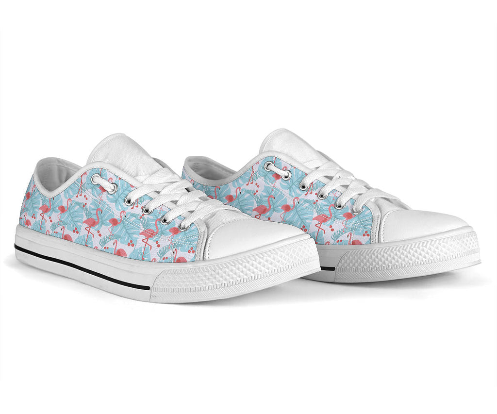 Chaussures basses bleu flamant et fleurs