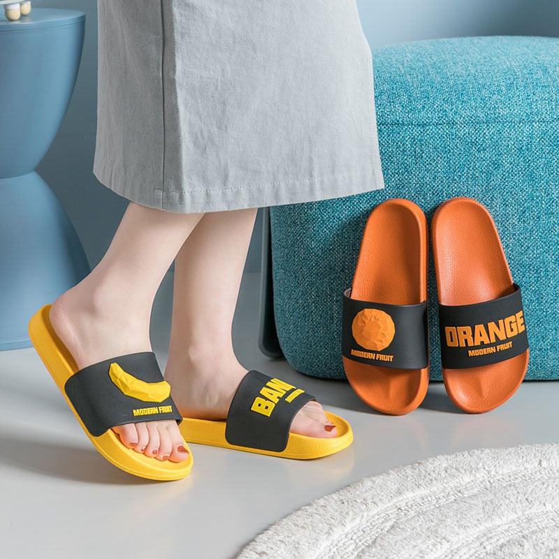 Chaussons d'été à lanières pour femmes, motif banane, tongs de maison d'intérieur, antidérapantes, pour salle de bain, motif orange, sandales douces et antidérapantes pour douche et bain