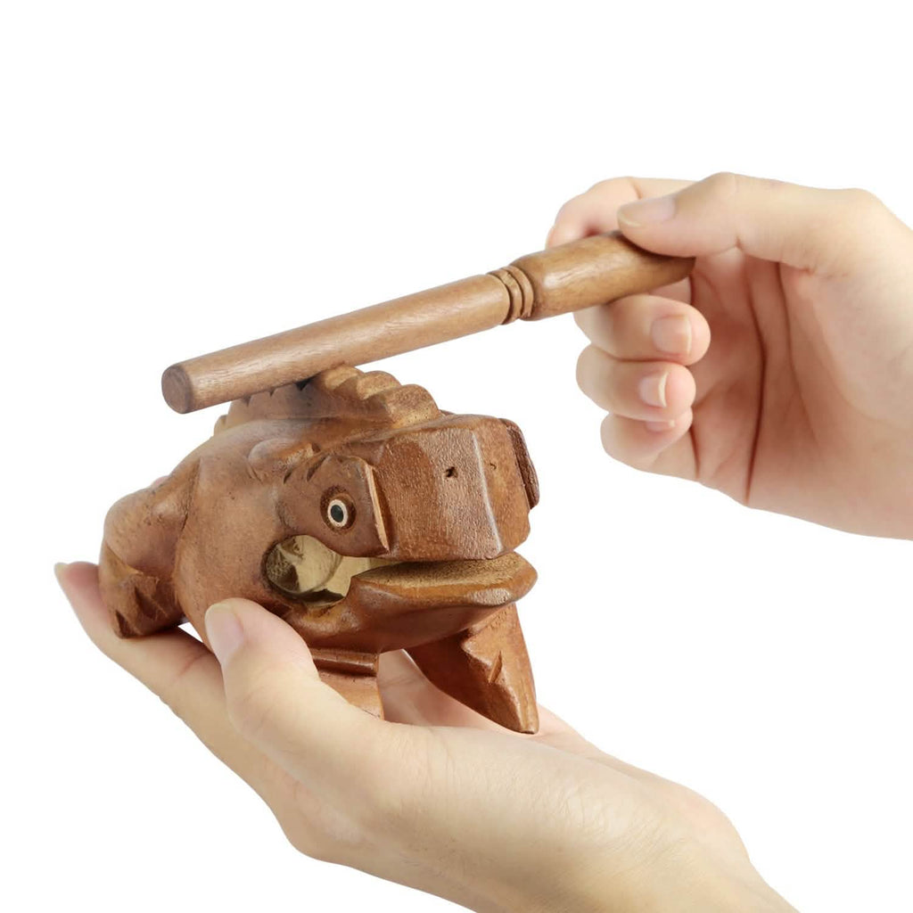 Instrument de percussion en bois en forme de grenouille