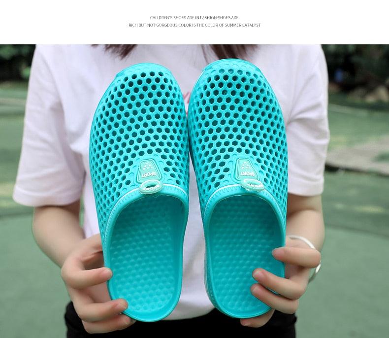 Sabots de jardin pour femmes, séchage rapide, sandales d'été plates pour la plage, sandales d'extérieur respirantes en maille, chaussures de plage, chaussons antidérapants, sandales à séchage rapide