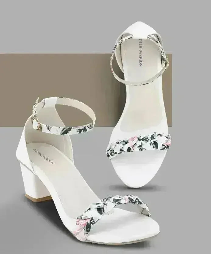 Sandale à talons blancs pour femme