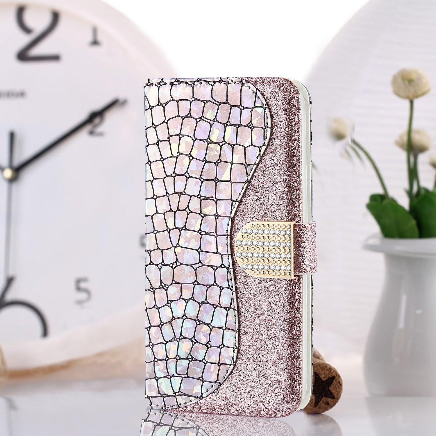 Étui en cuir pailleté pour iPhone 11 12 13 14 Pro XR XS Max Étui portefeuille en cuir à rabat motif alligator pour iPhone SE Étui portefeuille en cuir à rabat horizontal texturé pailleté avec fentes pour cartes, support et accessoires de téléphone