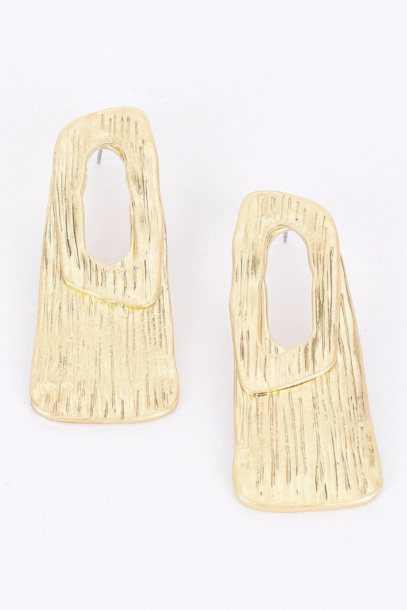 Boucle d'oreille en métal plaqué or