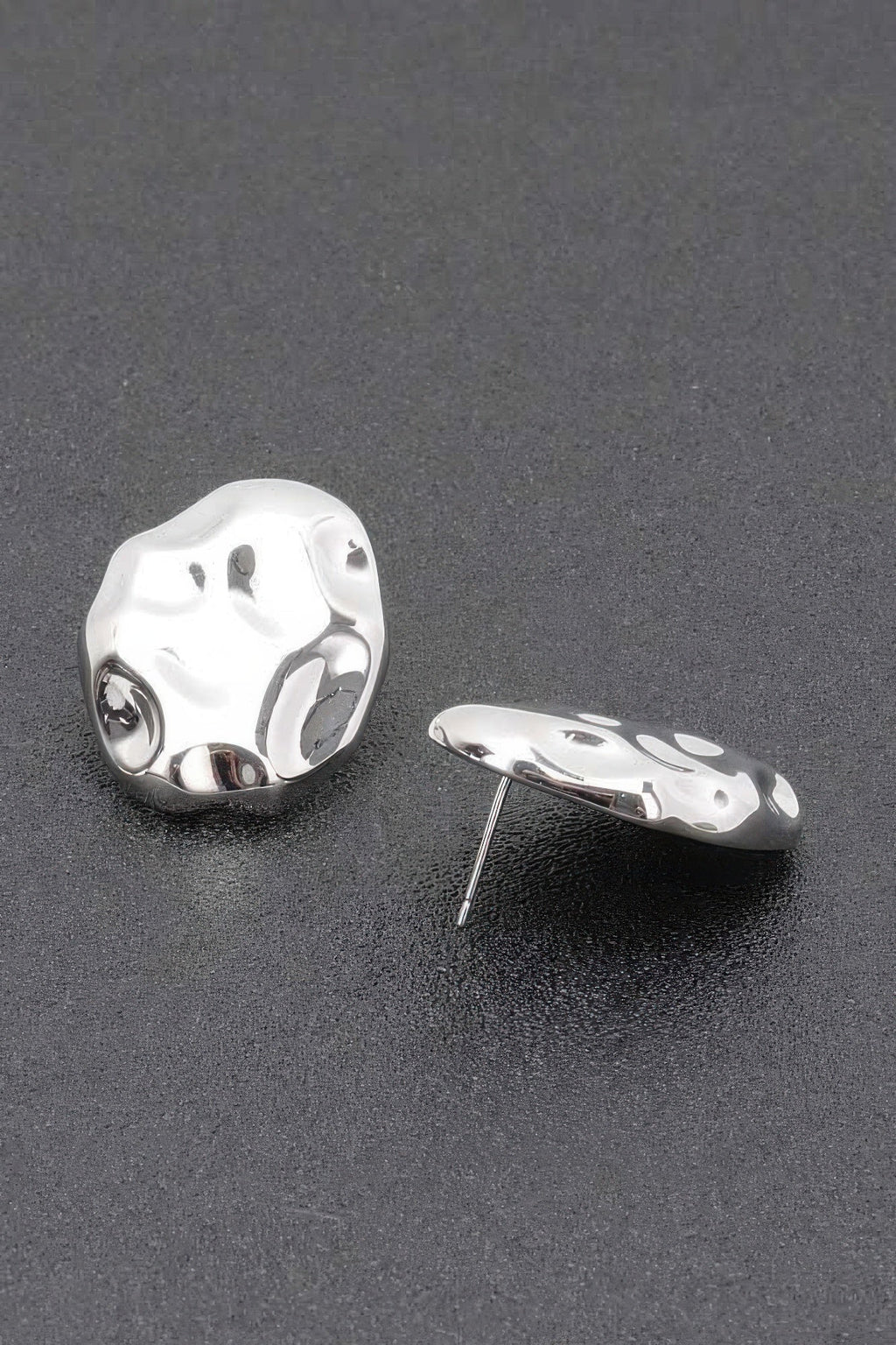 Boucle d'oreille en métal plaqué or