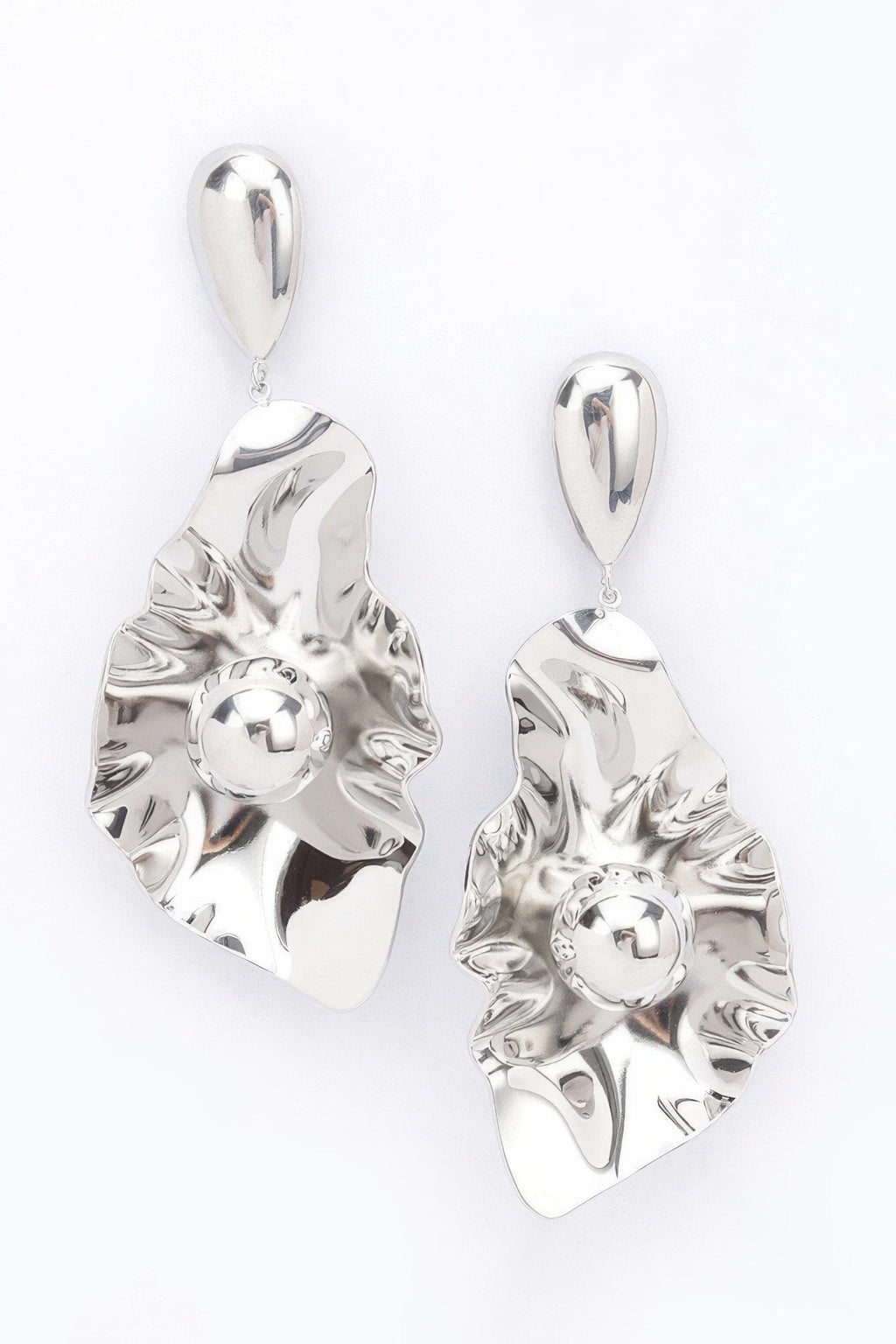 Boucle d'oreille en métal plaqué or