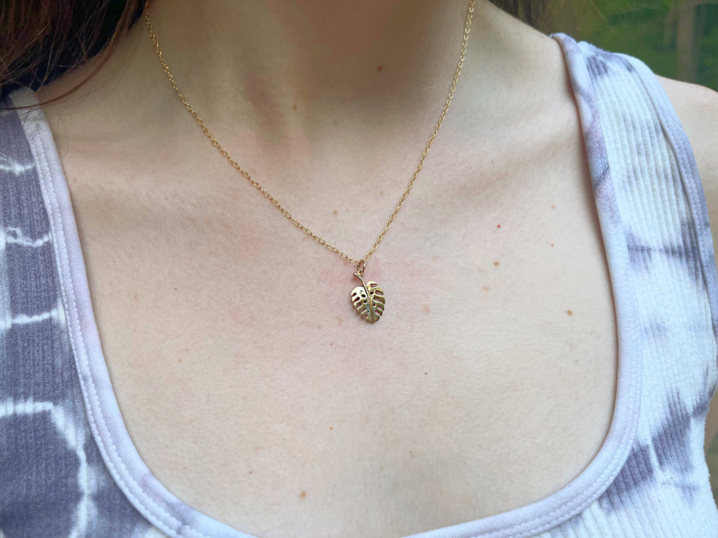 Collier Monstera Deliciosa Addict en or rempli 14 carats