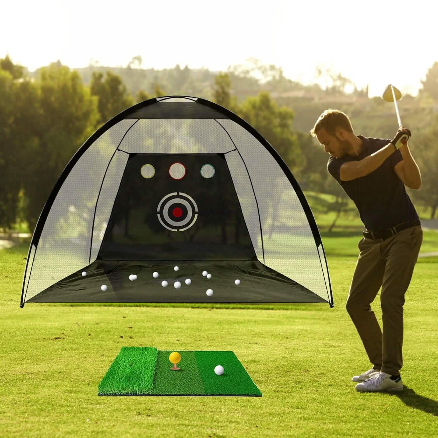 Aides d'entraînement de golf Filets de frappe avec tapis de golf triple gazon Tissu cible 10 balles de golf 7 tees de golf 2 supports de tees de golf en caoutchouc Sac de transport pour sports intérieurs et extérieurs