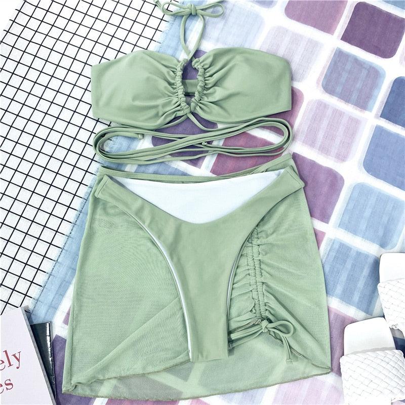 Ensemble de bikinis croisés creux, maillot de bain pour femme, nouveau maillot de bain deux pièces de couleur unie, haut de bikini à licou croisé avec découpes et bas taille haute, tenue de plage d'été, maillot de bain pour femme.