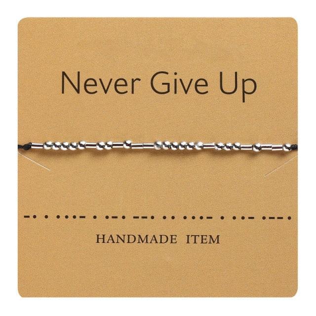 Bracelet Cordon Noir Perles Faites Main avec Carte Lettres "I Love You" Breloque Créative Bijoux Assortis pour Couples, Cadeaux pour Couples, Maman, Fille, Meilleure Amie 16-25cm