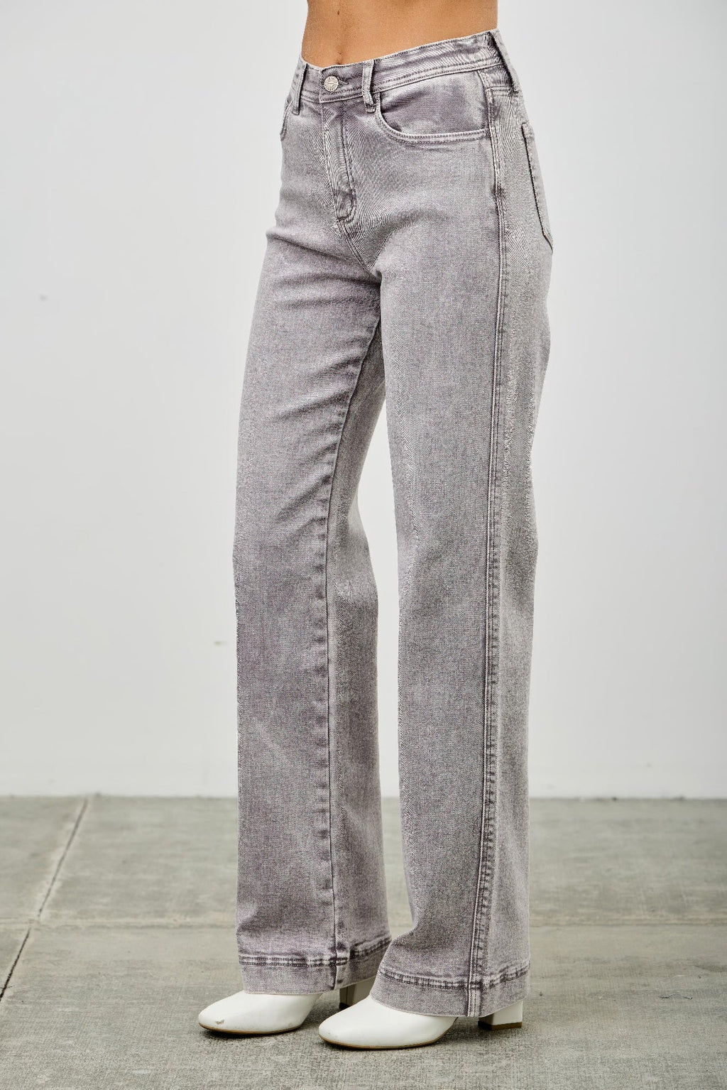 Taille haute coupe droite ample et étroite
