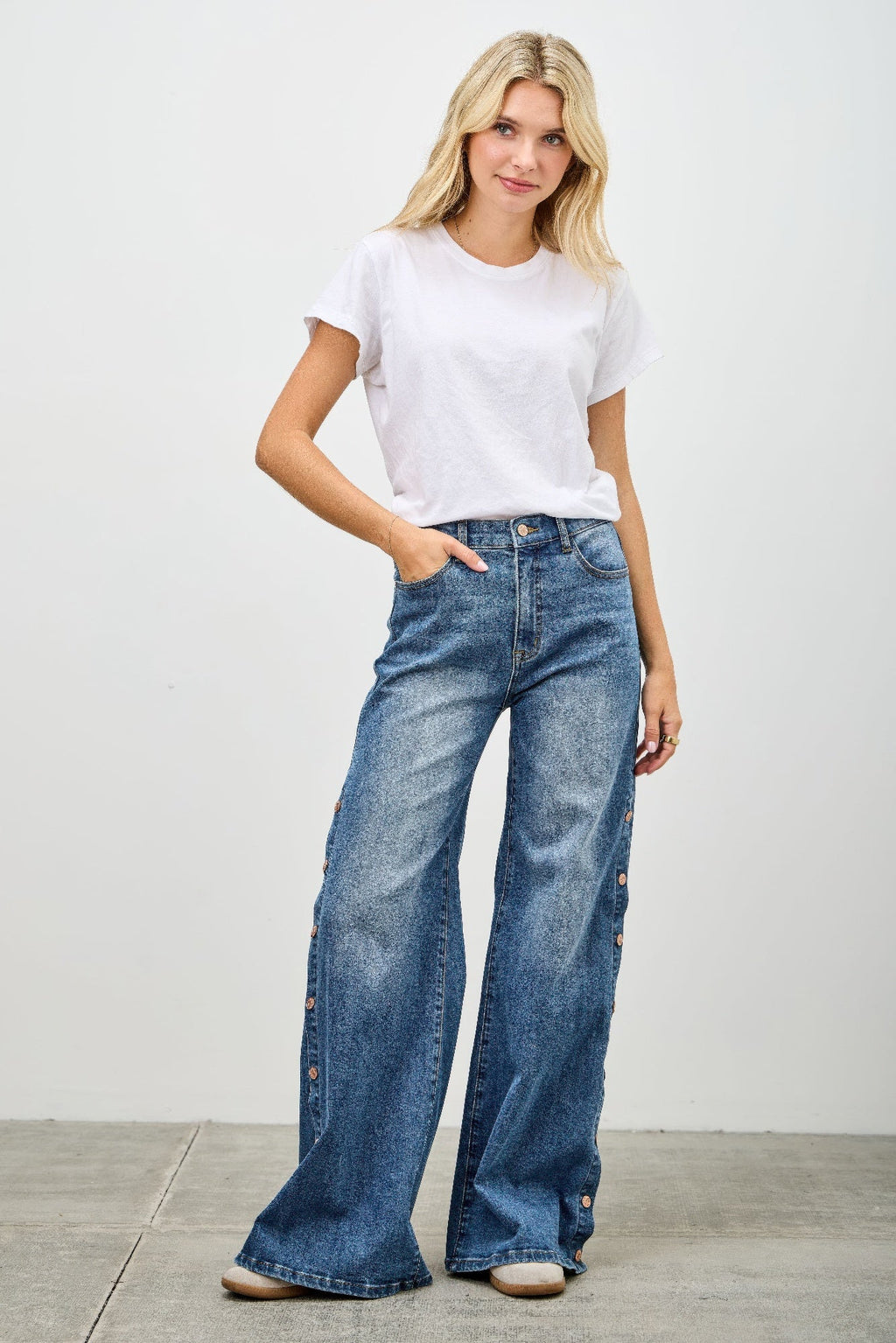 Taille Haute Jambe Large Avec Boutons Pression
