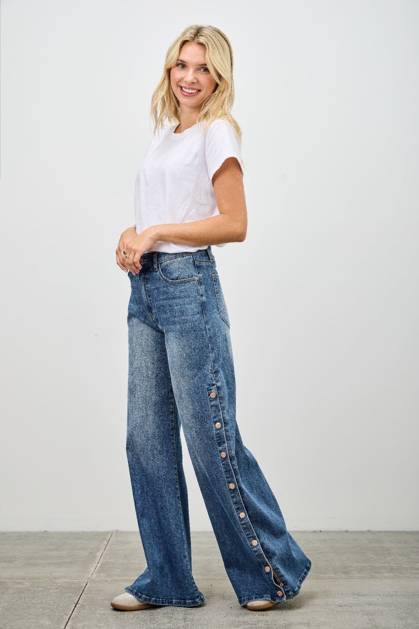 Taille Haute Jambe Large Avec Boutons Pression