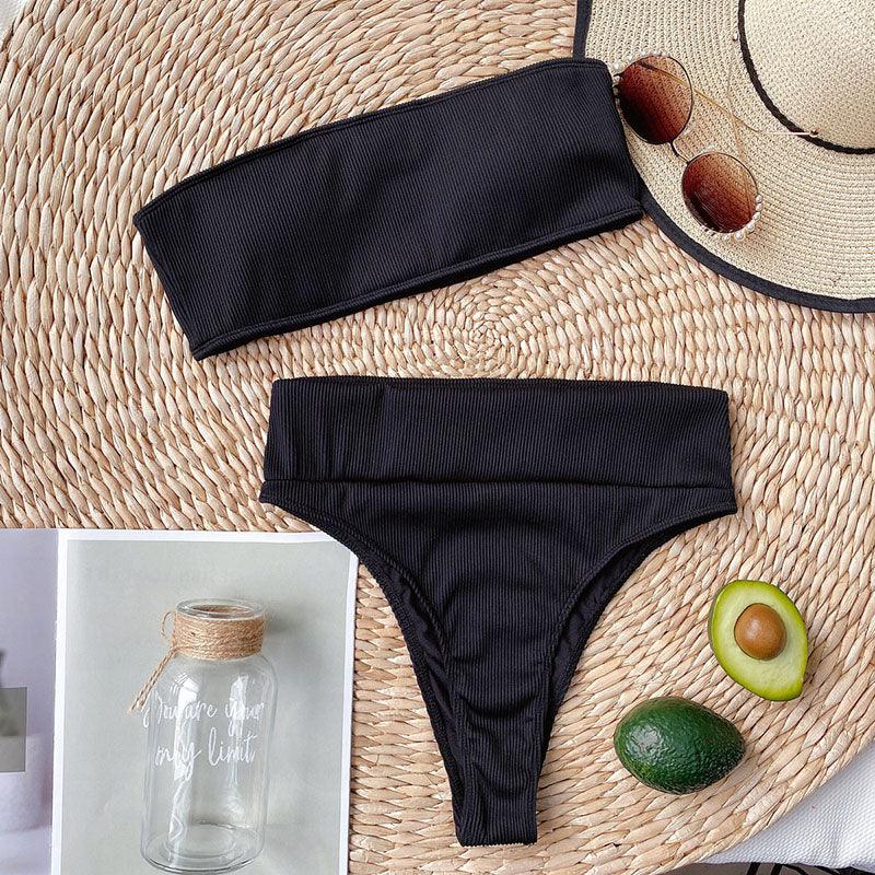 Maillots de bain bikinis taille haute Femme Noir sans bretelles Maillot de bain femme échancré Tenue de plage femme Maillot de bain une pièce à col dégagé, découpe sur le devant et laçage au dos, coupe haute