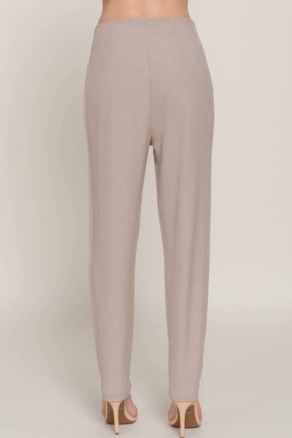 Pantalon long à taille haute et détails de plis nervurés