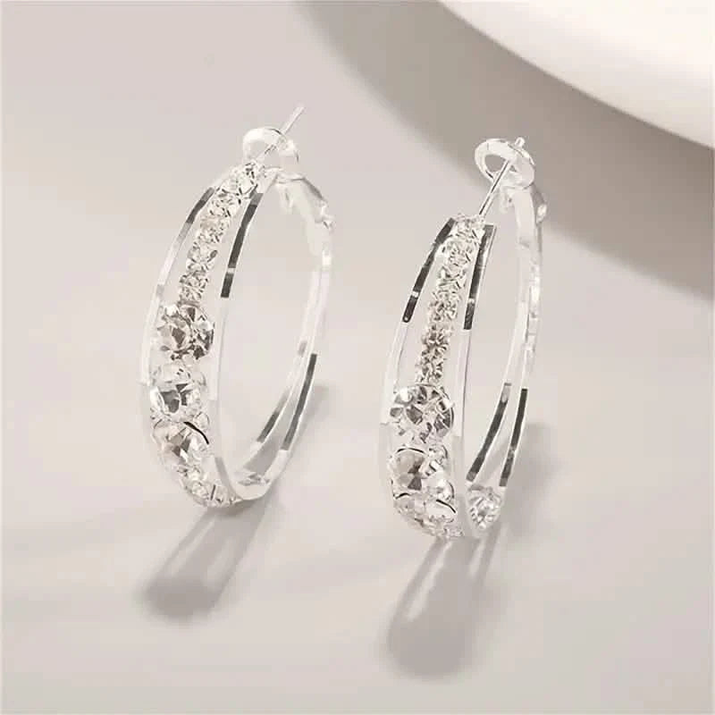 Boucles d'oreilles créoles incrustées de strass brillants pour femmes