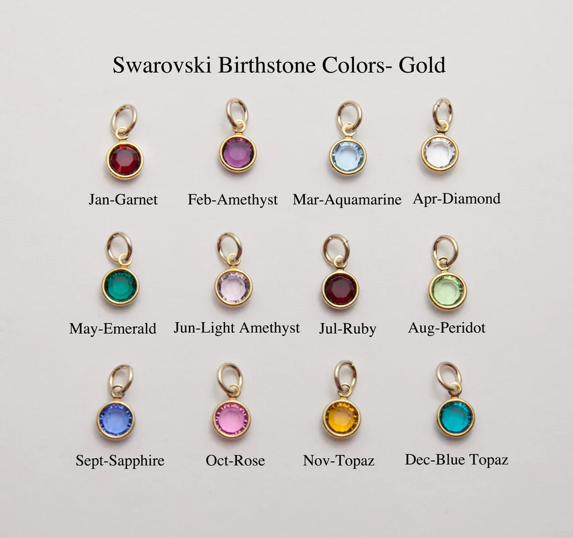 Collier initiale et pierre de naissance dorées – Breloque gravée à la main avec cristal Swarovski