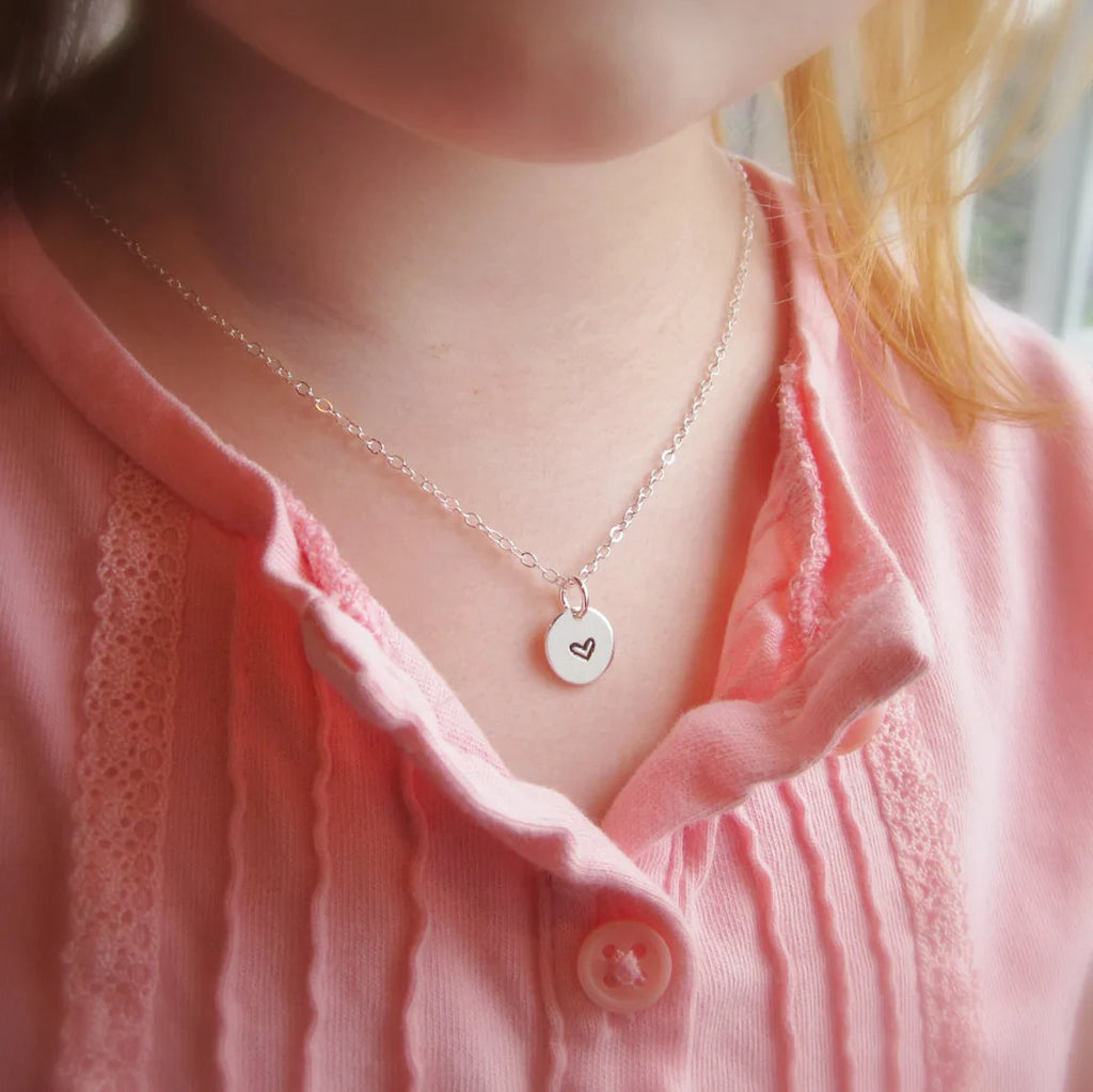 Collier Cœur estampillé main – Argent sterling, chaîne de 40 ou 45 cm