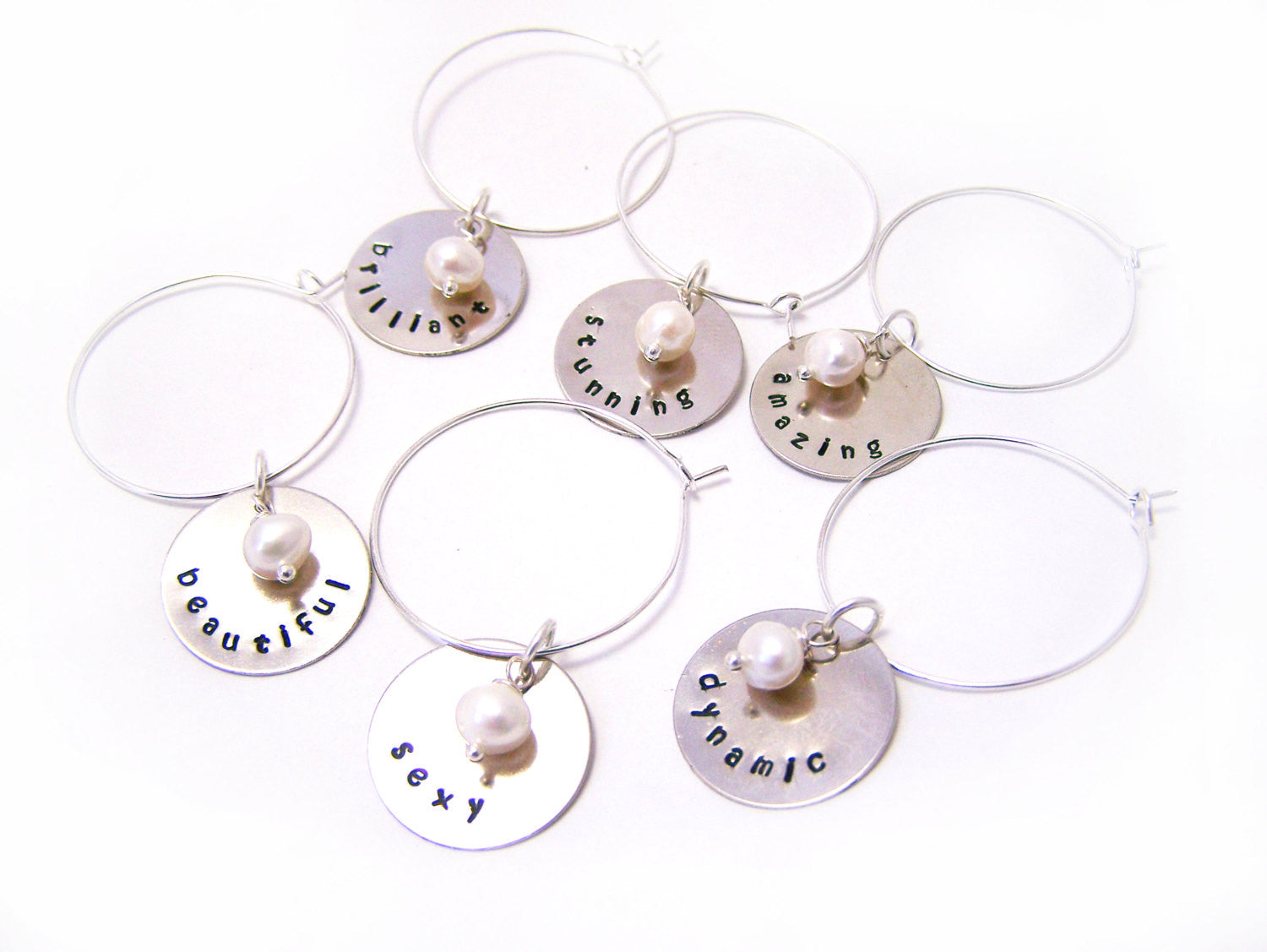 Ensemble de 6 Breloques de Verre à Vin / Champagne en Argent Estampé à la Main avec Perles d'Eau Douce