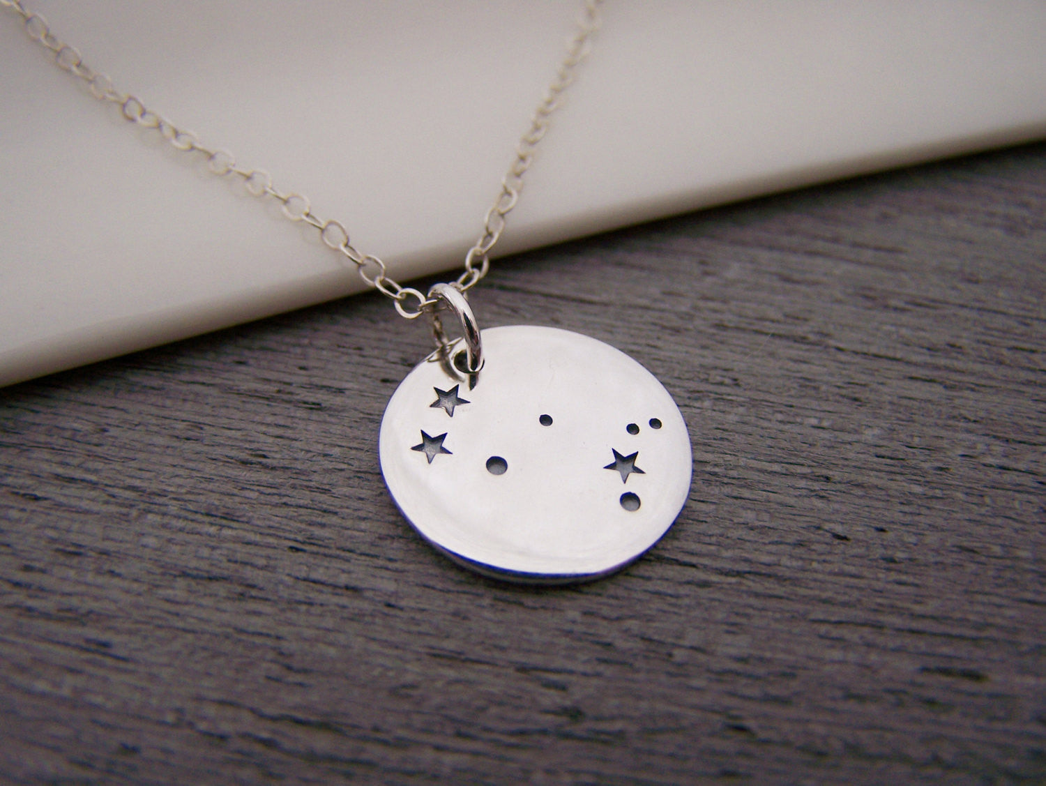 Collier signe astrologique Gémeaux en argent sterling