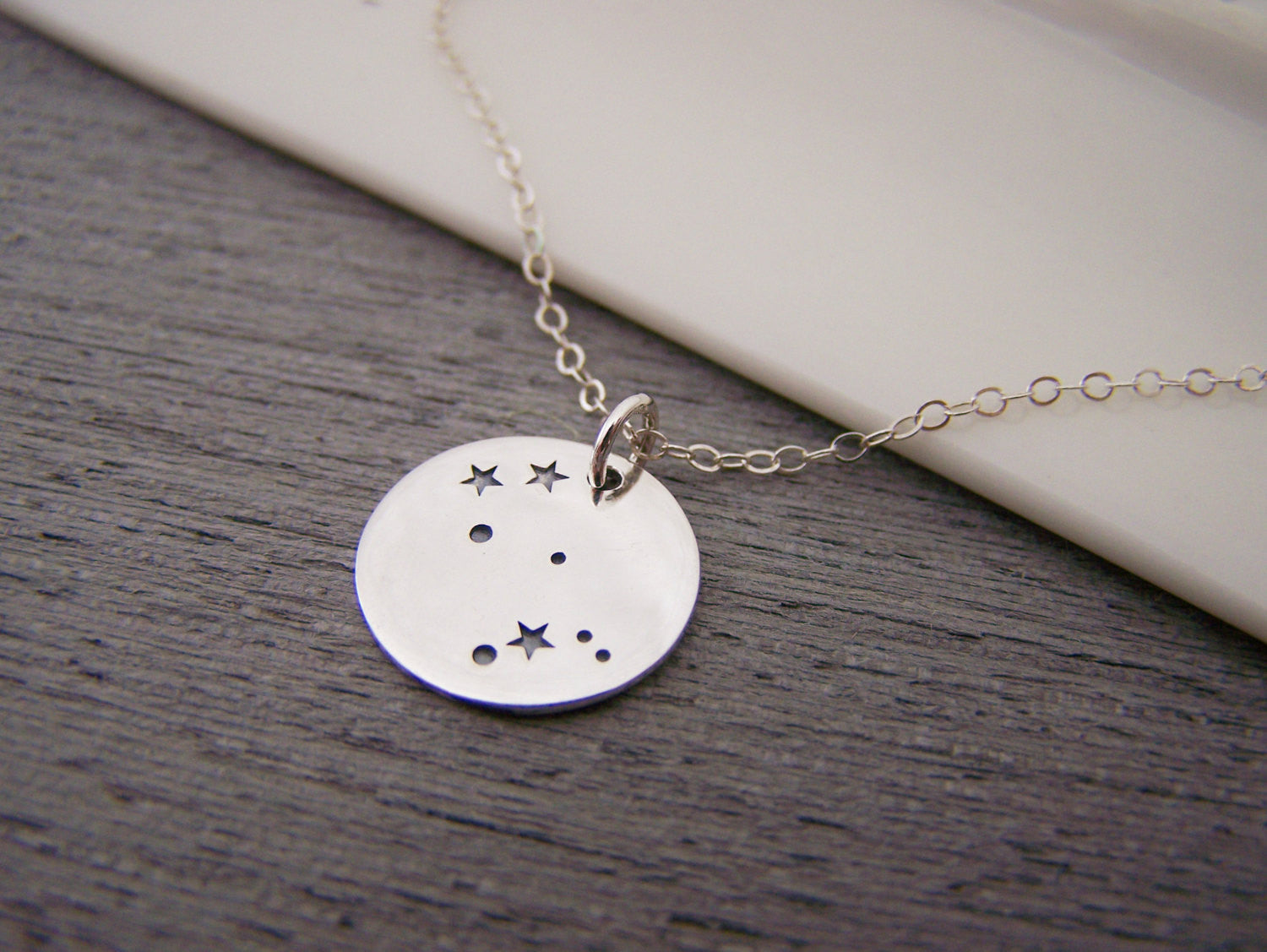 Collier signe astrologique Gémeaux en argent sterling