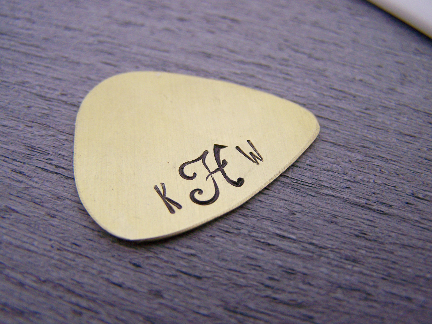 Médiator de Guitare Personnalisé Initiales Monogrammées Script