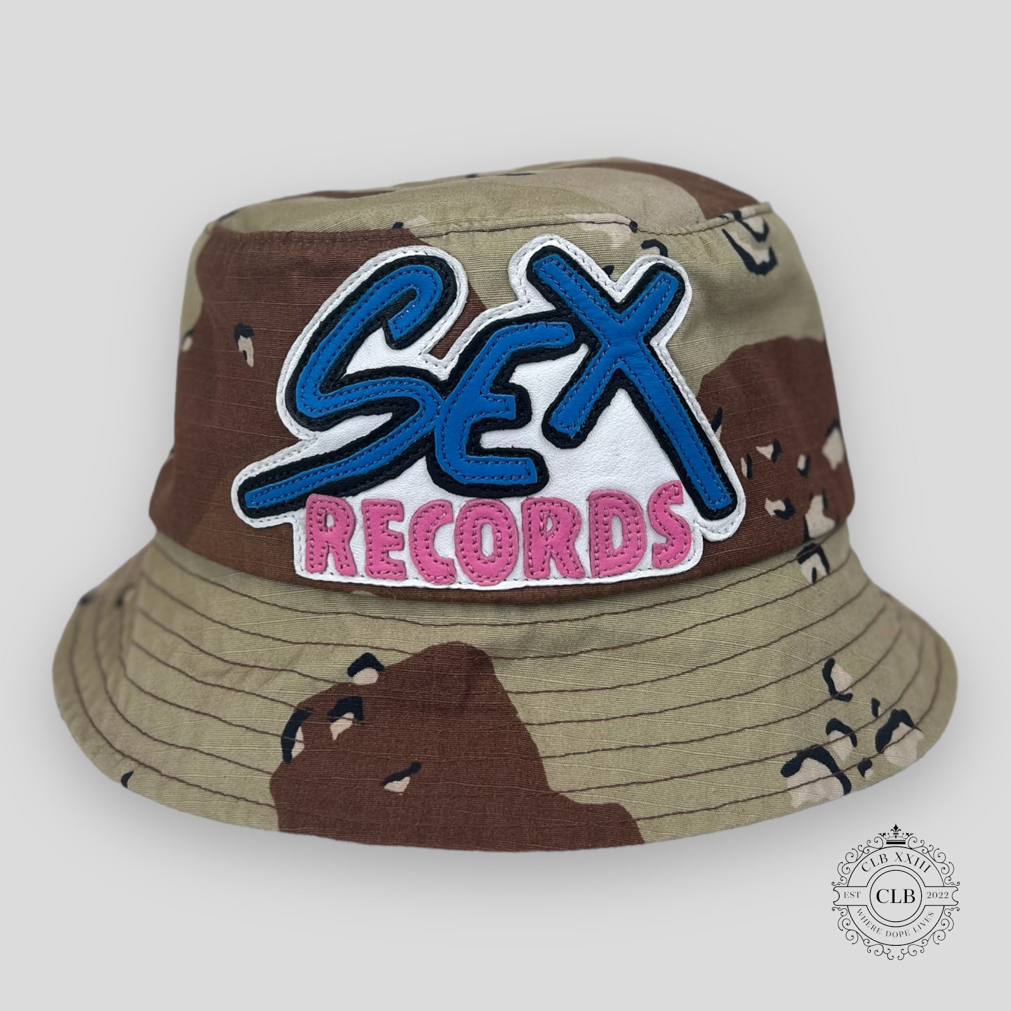 Bob réversible Chrome Hearts Sex Records en toile beige