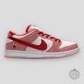 NIKE SB DUNK LOW « STRANGE LOVE »