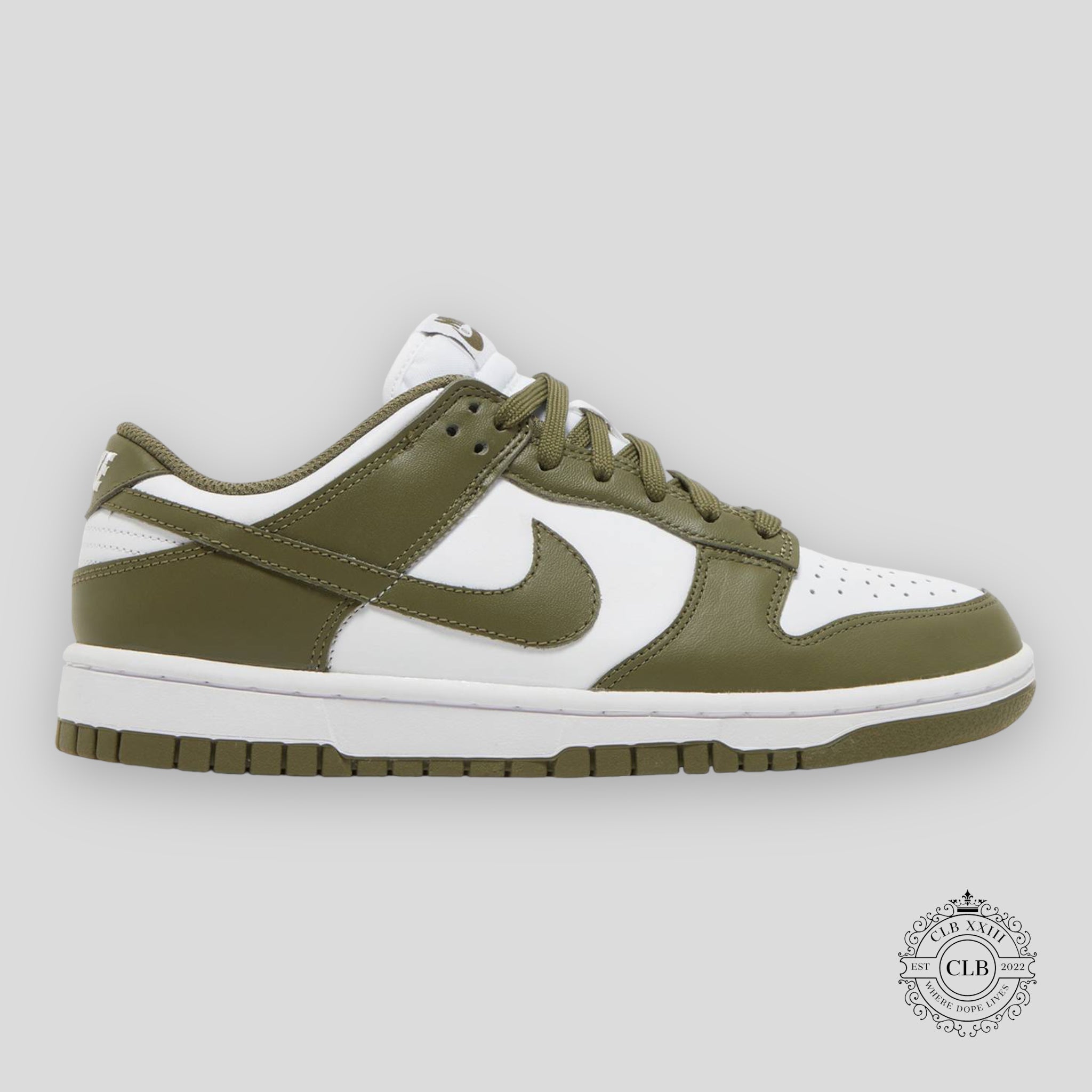 NIKE DUNK LOW (W) « Medium Olive »