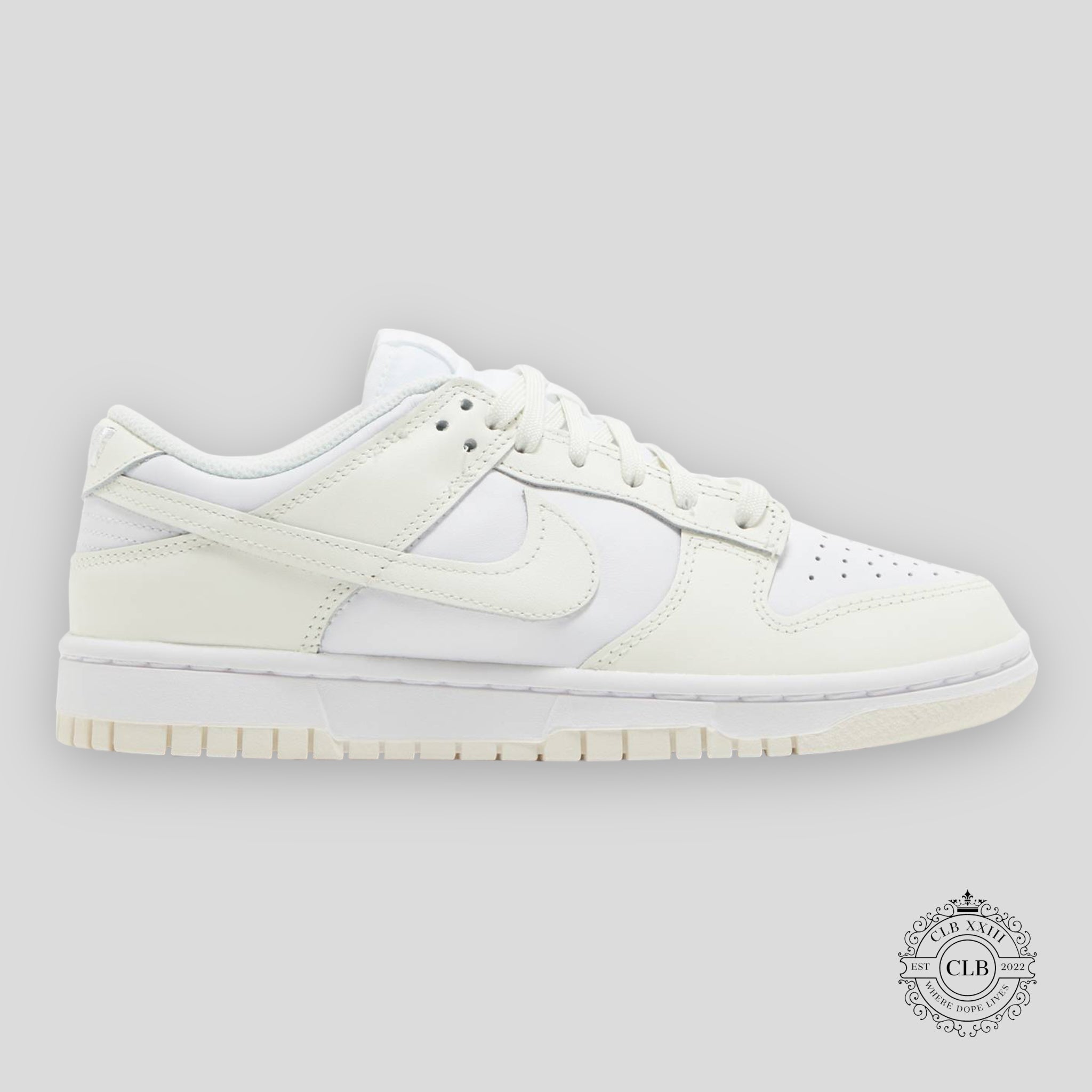 NIKE DUNK LOW (F) « COCONUT MILK »