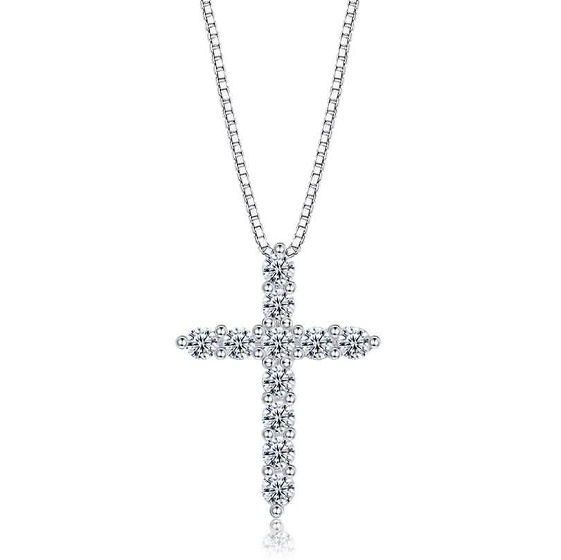INALIS - Collier en Argent Sterling 925 avec Croix Classique et Oxyde de Zirconium