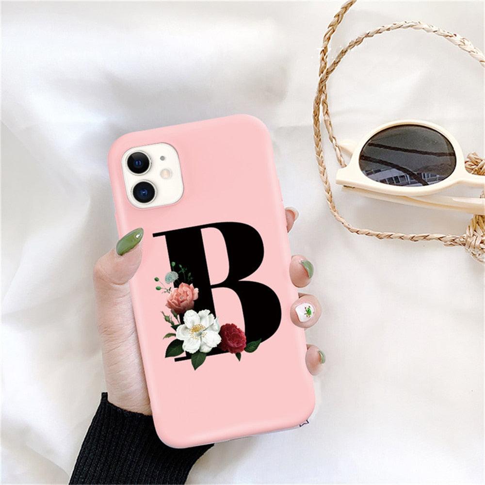 Coque de téléphone en silicone avec initiale pour iPhone 12 Pro Max, motif fleur rétro rose, coque arrière souple compatible avec les coques d'iPhone, coque arrière en silicone rose doux et mignon pour iPhone