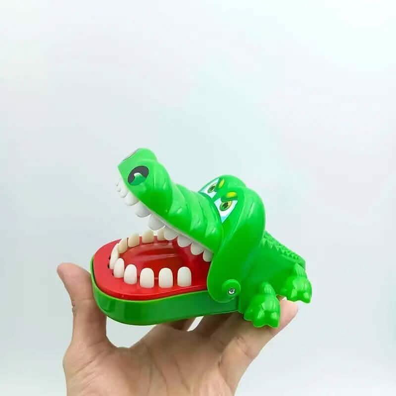 Jouet interactif crocodile qui mord le doigt