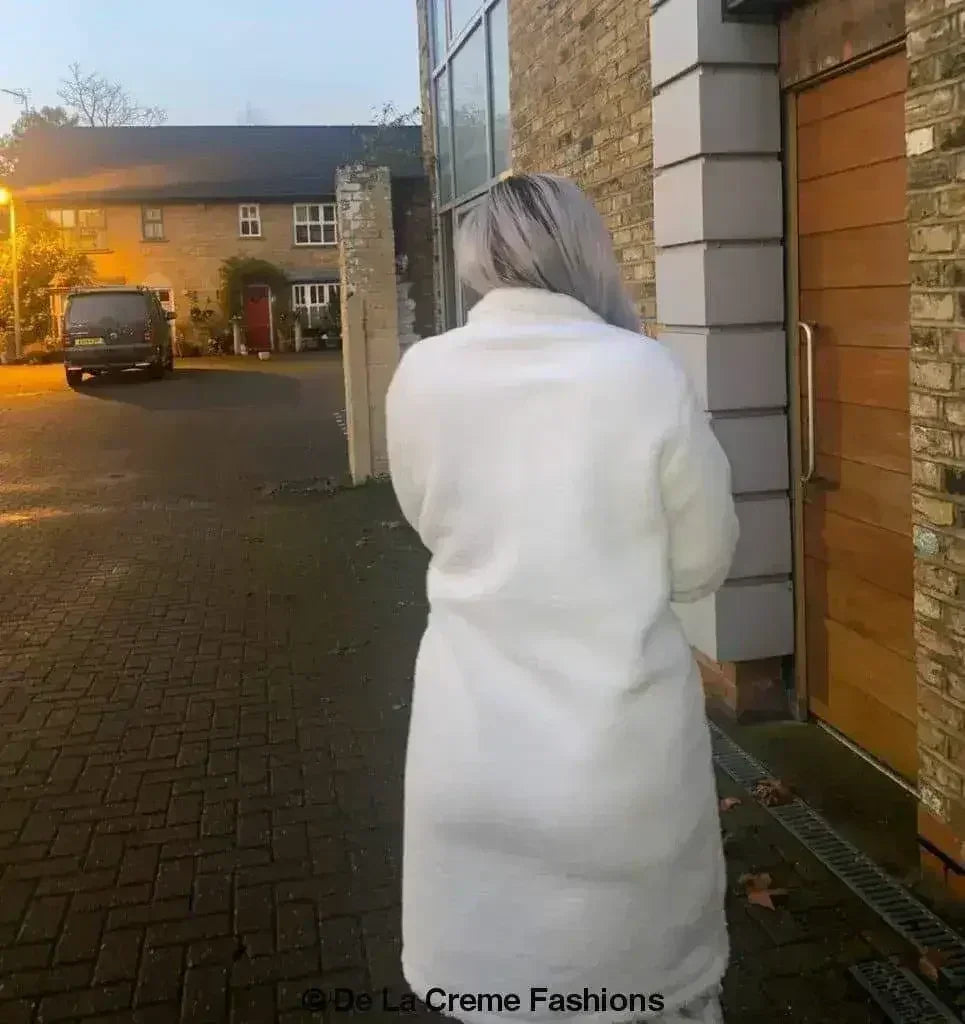 Manteau long Jackie style Teddy en imitation peau de mouton, coupe droite à double boutonnage
