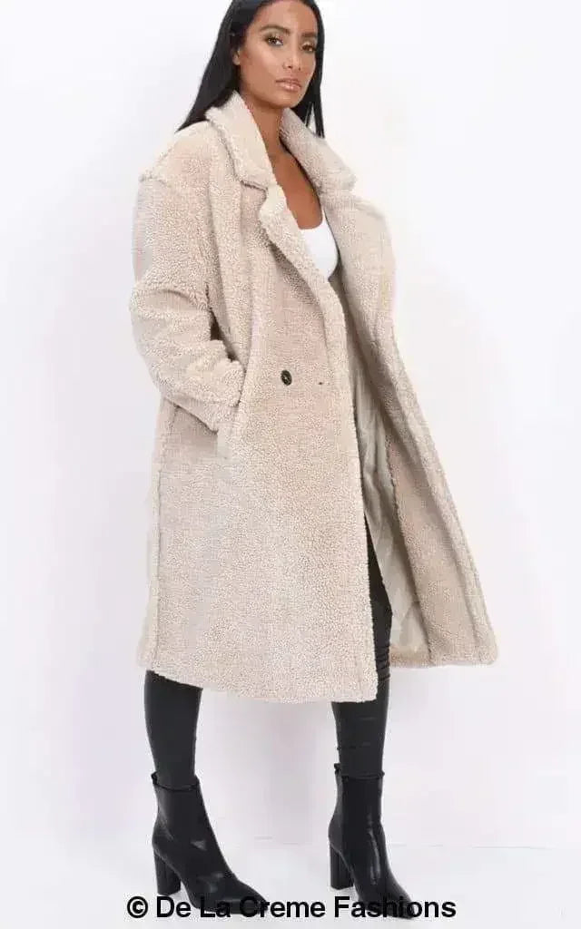 Manteau long Jackie style Teddy en imitation peau de mouton, coupe droite à double boutonnage