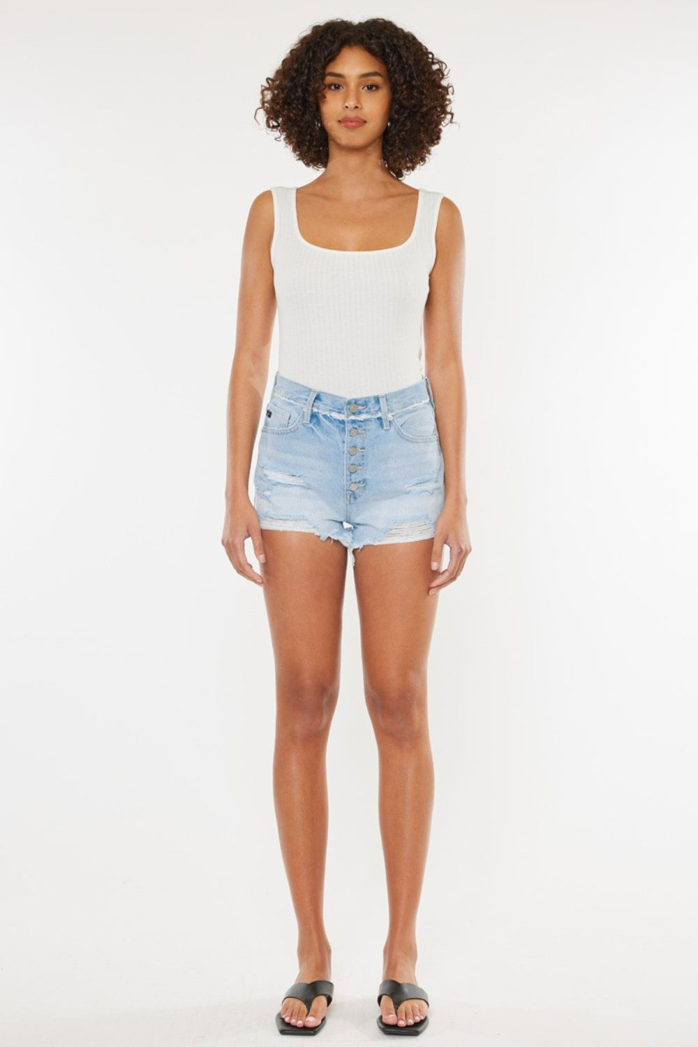Short en jean bleu délavé à braguette boutonnée