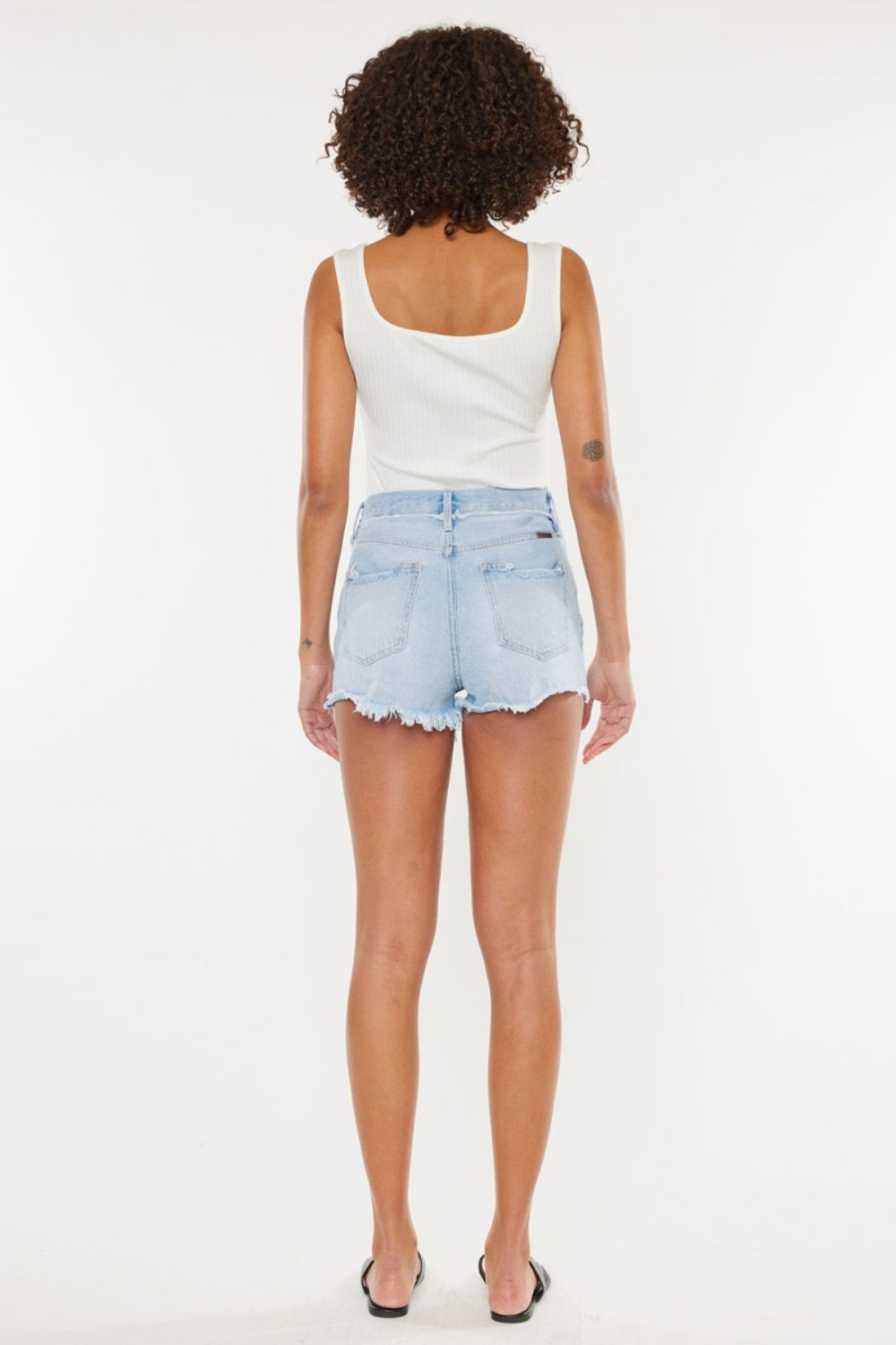 Short en jean bleu délavé à braguette boutonnée