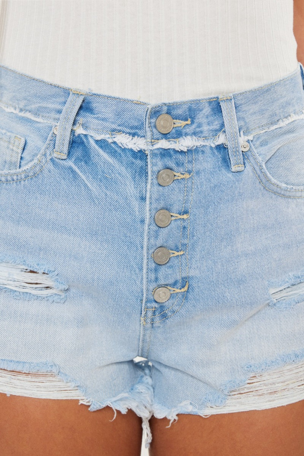 Short en jean bleu délavé à braguette boutonnée