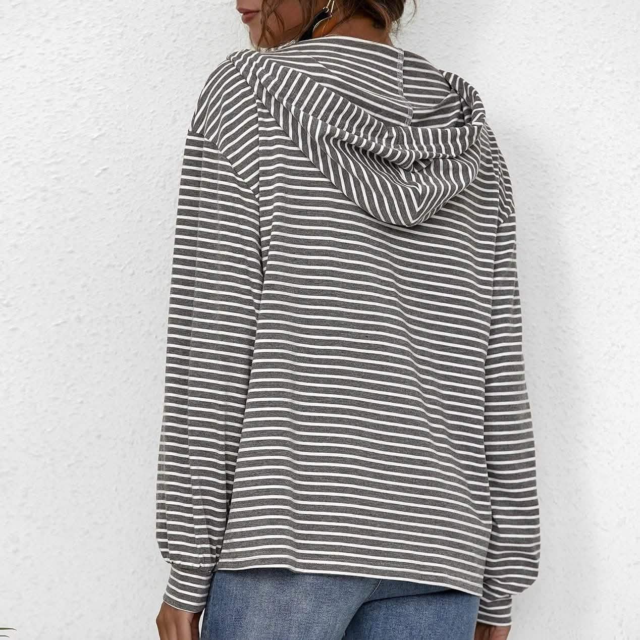 Sweat à capuche rayé avec cordon de serrage et poche kangourou