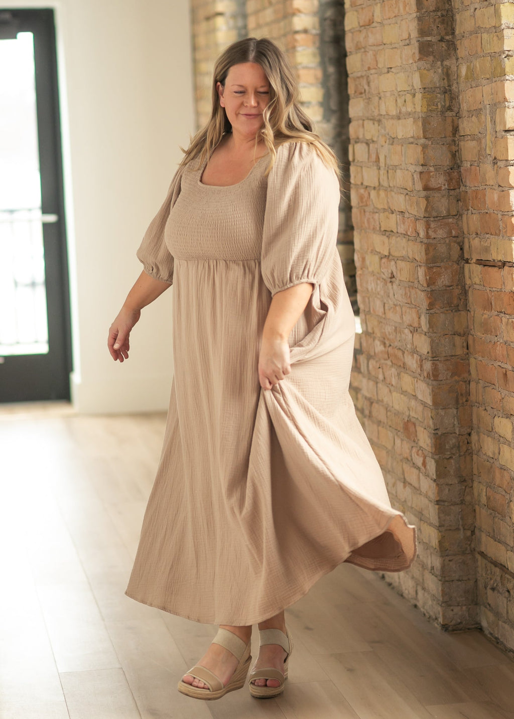 Robe en gaze à bustier smocké Kayleen Tan - VENTE FINALE
