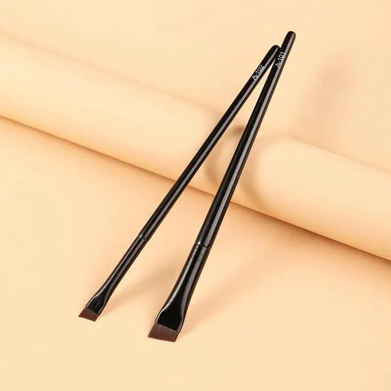 Brosse à sourcils et eyeliner Lavish Style, brosse à sourcils inclinée professionnelle de petite taille, brosse à eyeliner de haute qualité, outils de maquillage
