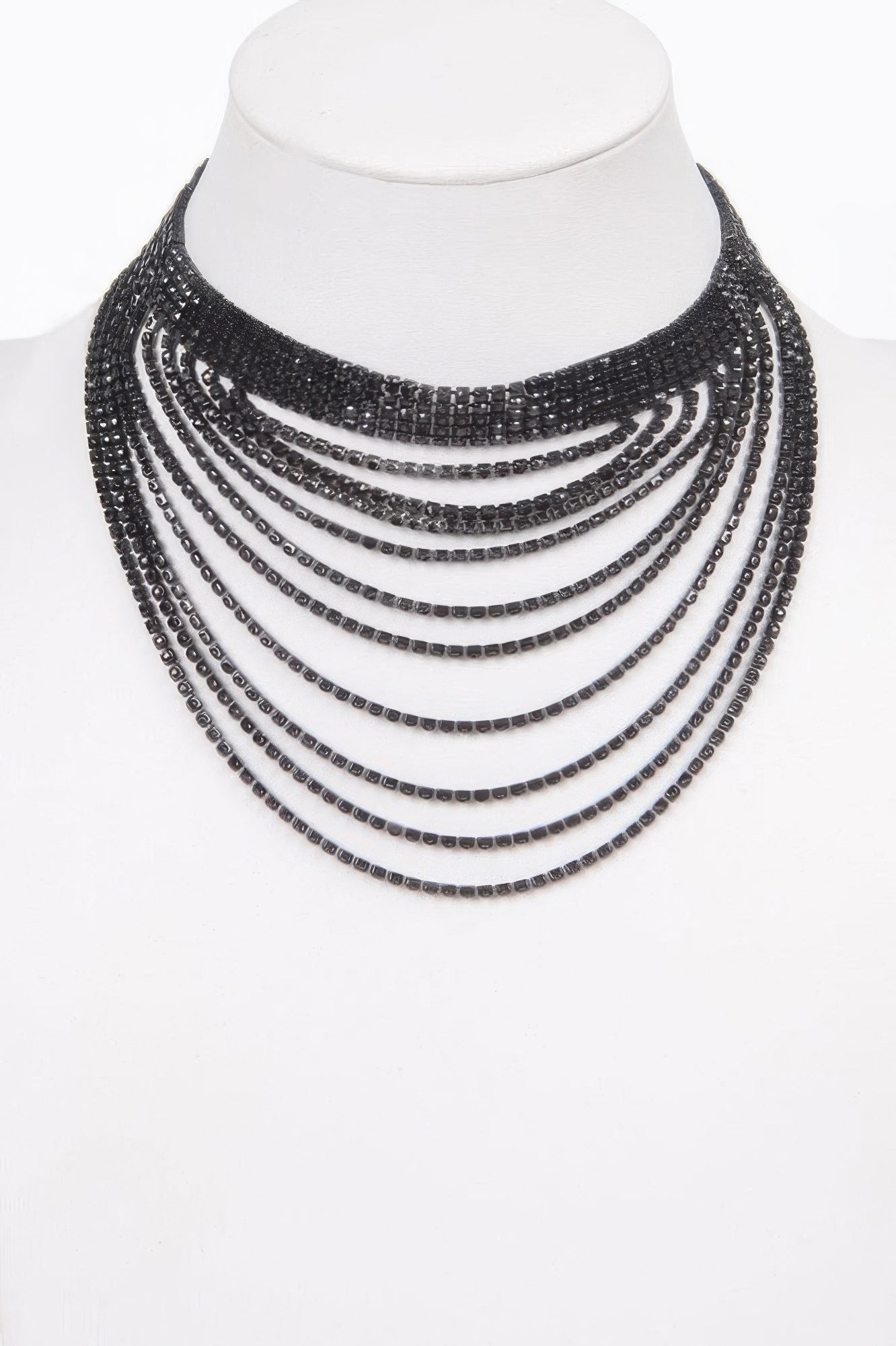 Collier élégant à strass multicouche