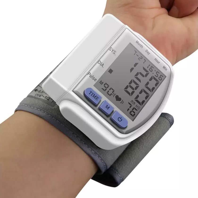 Tensiomètre Numérique Automatique de Poignet LCD
