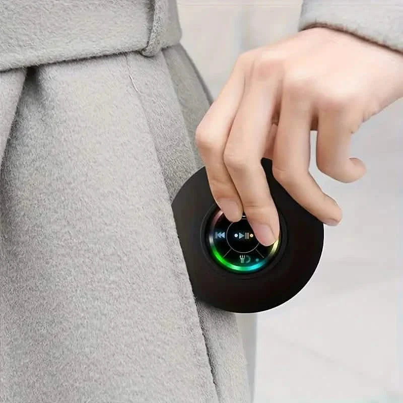 Enceinte de salle de bain portable sans fil rechargeable à LED avec ventouse